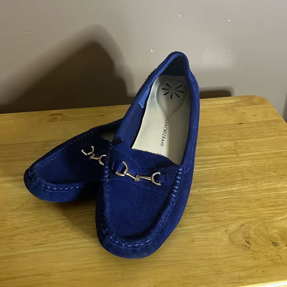 😄Blue Suede Isaac Mizrahi Flats No Slip Bottom